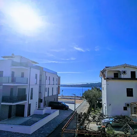 Zeezicht 50m From Апартаменты