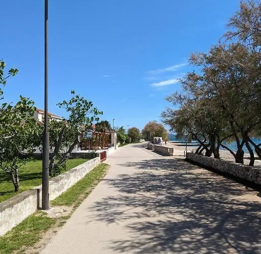 Zeezicht 50m From شقة *